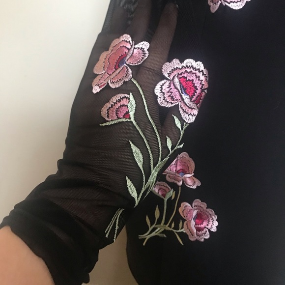 BNWT cinq a sept dress size 10 - Picture 5 of 9